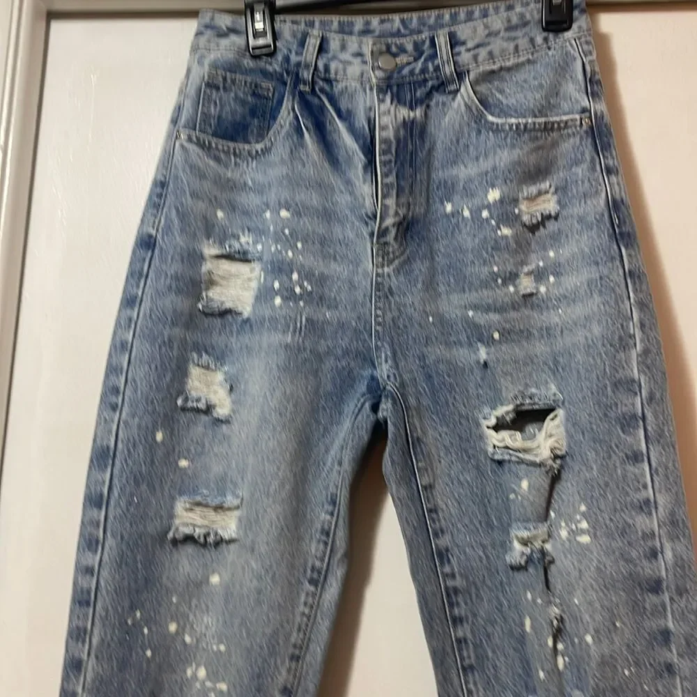 Trendy Blue Denim Jeans distressed, baggie, size medium